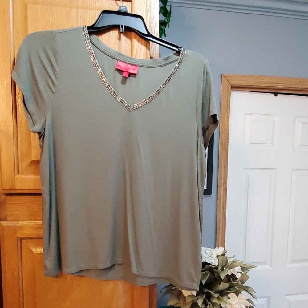 🦋SEQUENCE TSHIRT🦋